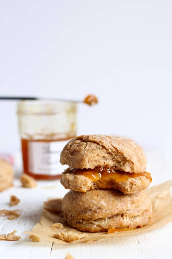 SOURDOUGH SPELT BISCUITS - Bessie Bakes