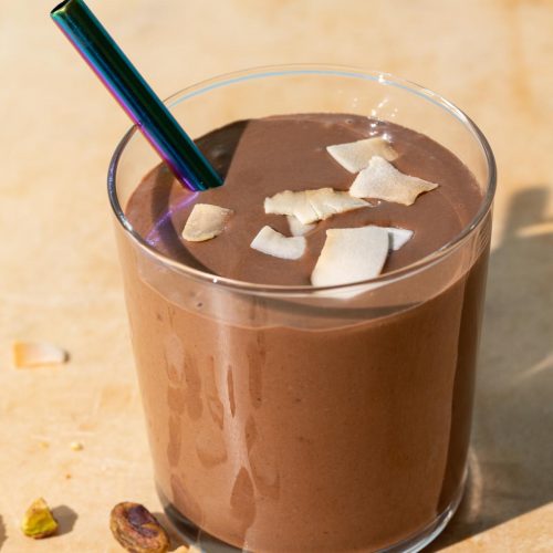 Chocolate Coconut Smoothie - Bessie Bakes